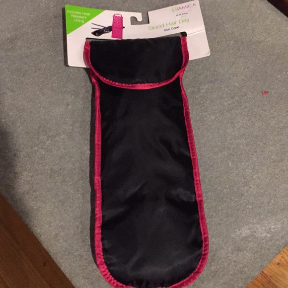 Flat iron case with heat resistant lining - Picture 2 of 3